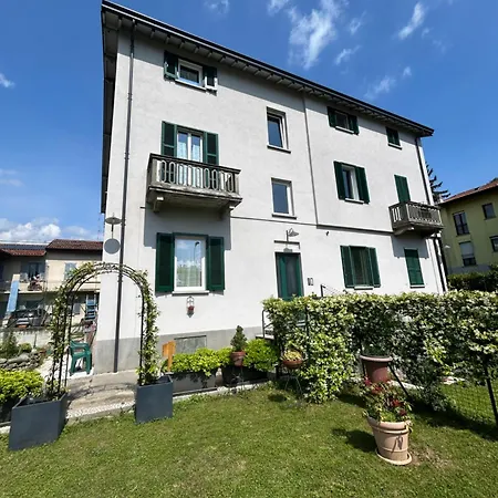 Holiday home Acchiappasogni House Malgrate
